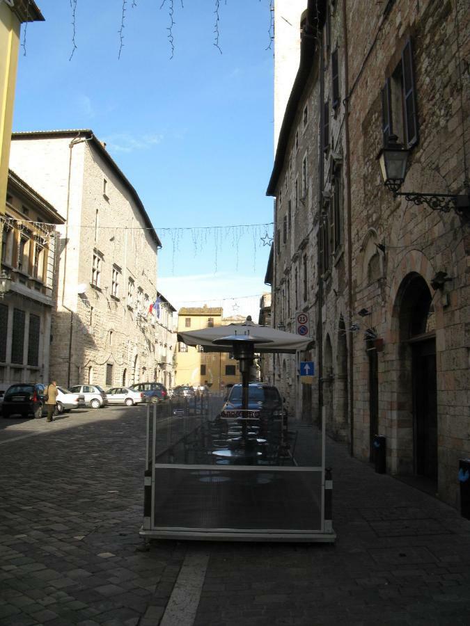 Апартаменти Narni Charm Екстер'єр фото